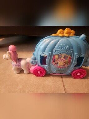 Fisher-Price Little People Disney Princess Cinderella's Dancing Carriage Only